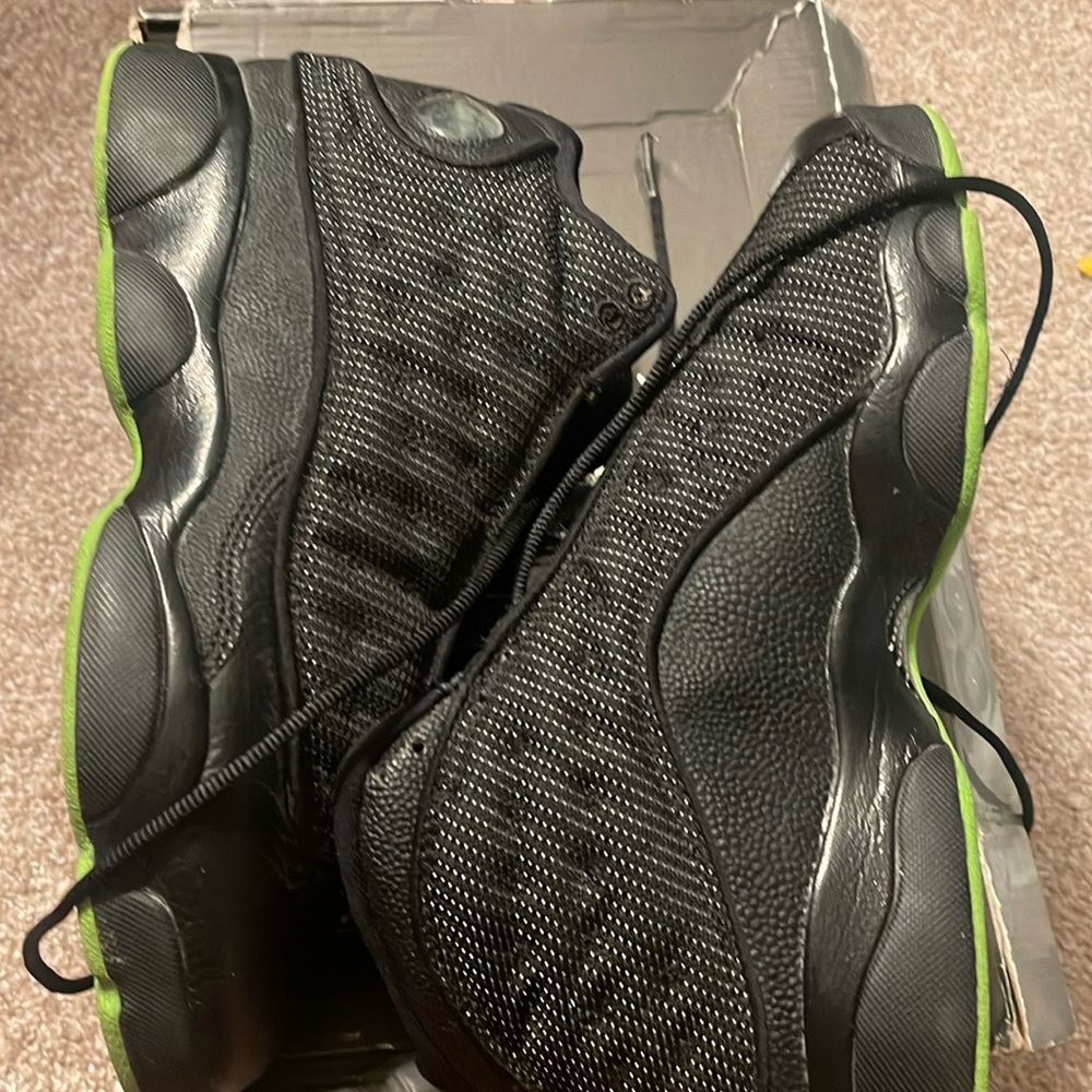 Black and Altitude Green Jordan 13s